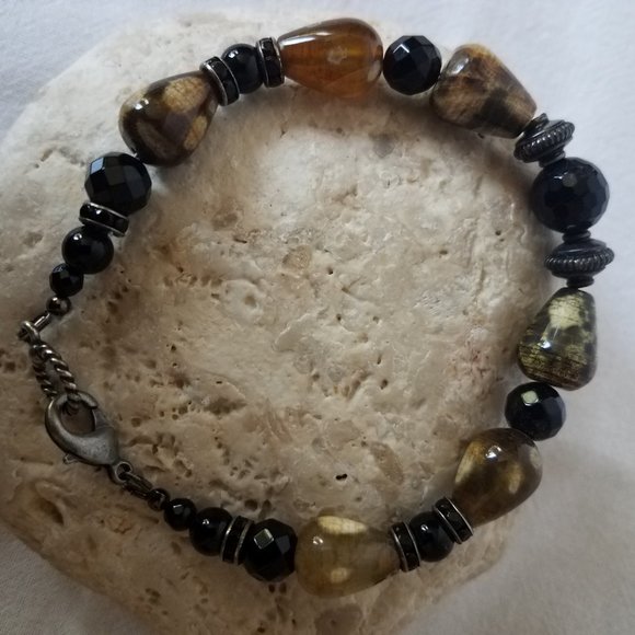 Teardrop Agate / Faceted & Smooth Onyx Bracelet - Picture 2 of 5